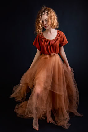 Stylizacyjna Sesja Fotograficzna. Portret Kobiety. Kobieca sesja zdjęciowa.