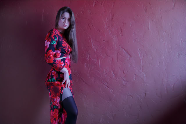 Modowa Sesja Fotograficzna. Kreatywna Sesja Fotograficzna.