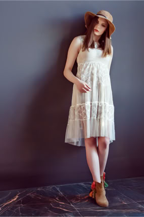 Modowa Sesja Fotograficzna. Kreatywna Sesja Fotograficzna.