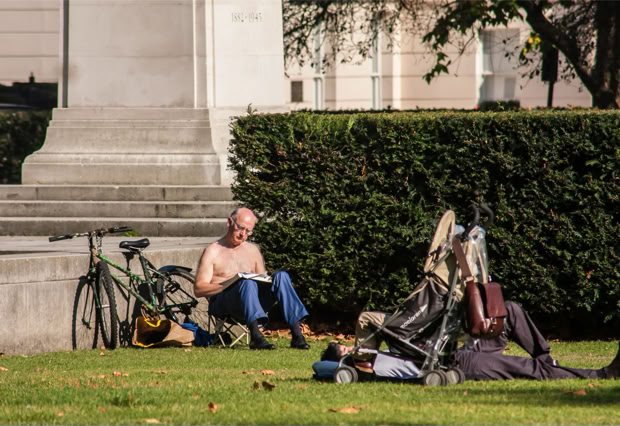 Fotoreportaż - Nasze zachowania. Zachowania na ulicy. Street photography.