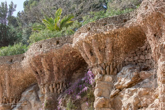 Park w Hiszpanii, Barcelona. Fotoreportaż - Krajobrazy, przyroda na świecie.