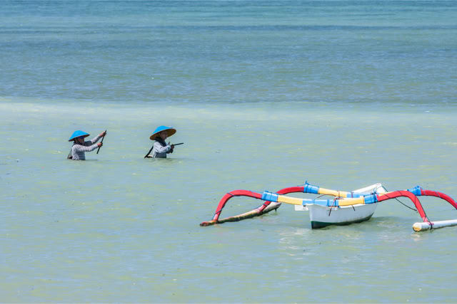 Fotoreportaż - Przy pracy. Fotografie ludzi przy pracy.