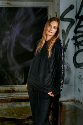 Kreatywna Sesja Fotograficzna. Scenografia fotograficzna.