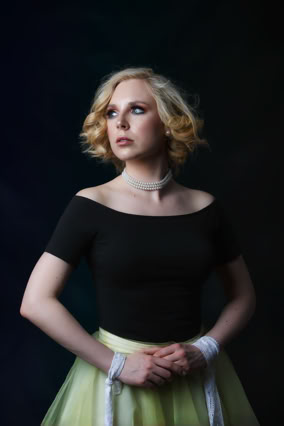 Kreatywna Sesja Fotograficzna. Scenografia fotograficzna.