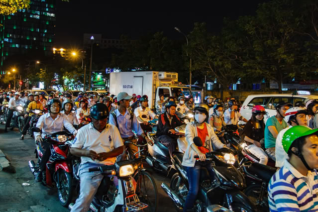 Fotoreportaż - Nasze zachowania. Zachowania na ulicy. Street photography.