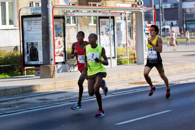 Fotoreportaż - Nasze zachowania. Zachowania na ulicy. Street photography.