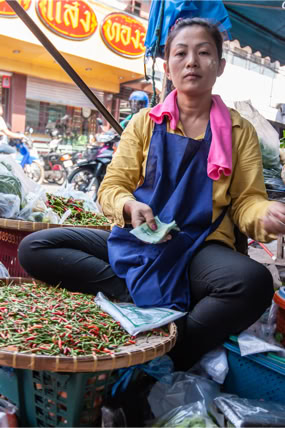 Fotoreportaż - Przy pracy. Fotografie ludzi przy pracy.