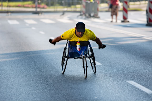 Fotoreportaż - Nasze zachowania. Zachowania na ulicy. Street photography.