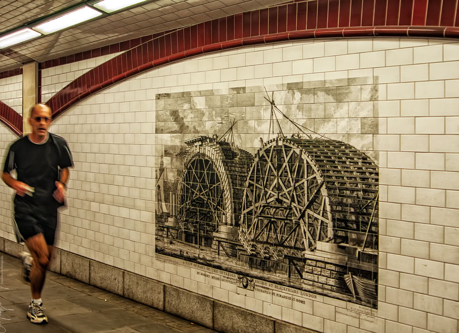 Reportaż o naszych zachowaniach i zwyczajach.